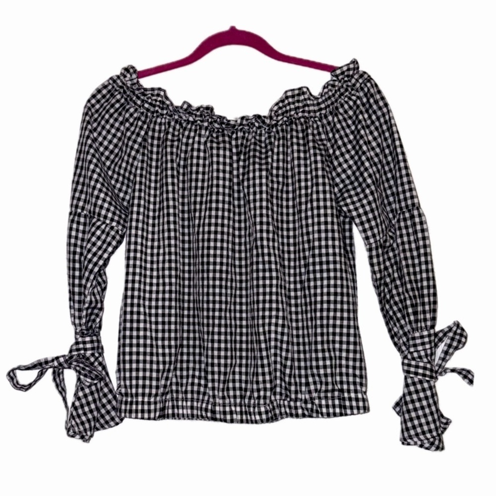 Active USA Black and White Gingham Off-Shoulder Top with Tie Sleeves Size Large